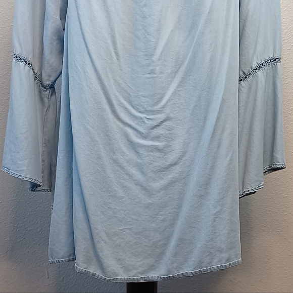 Soft Surroundings Boho Chambray Sz XL Off The Shoulder 3/4 Bell Sleeve Tunic Top - Picture 6 of 12